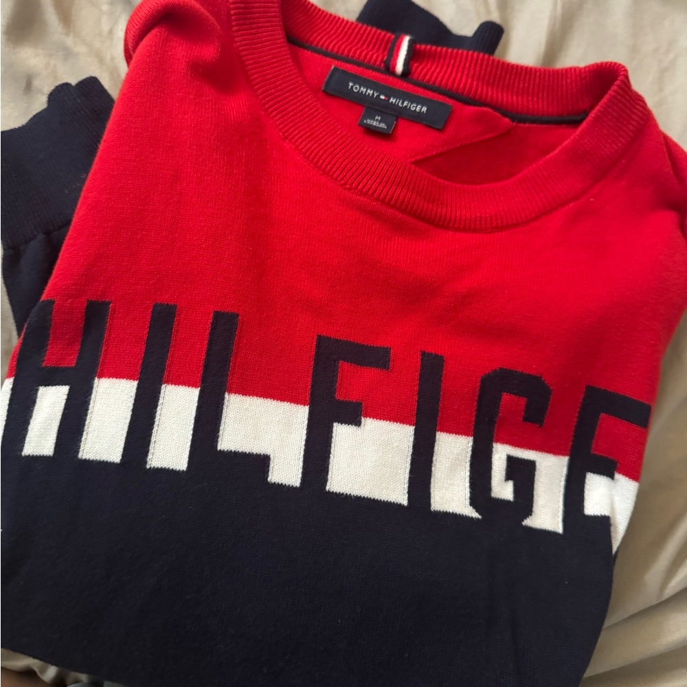 Crewneck